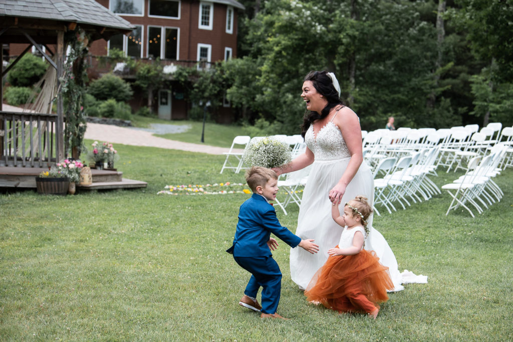 first time bride sees groom